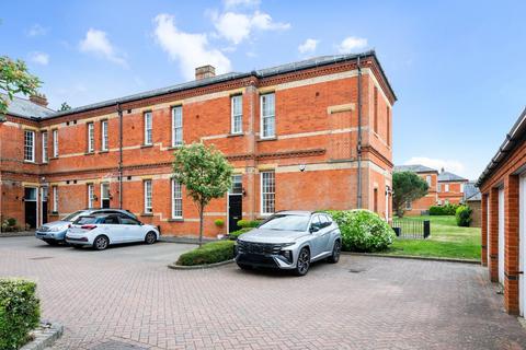 2 bedroom house for sale, Sandy Mead, Epsom