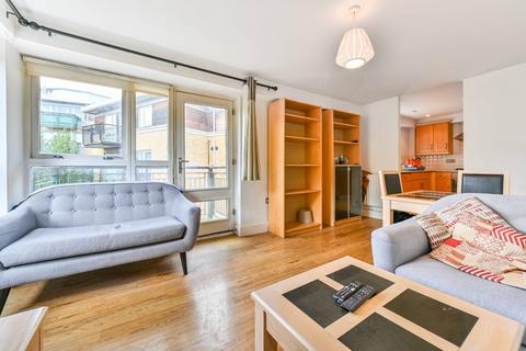 1 bedroom flat to rent, Brownswood Road, Finsbury Park, London, N4