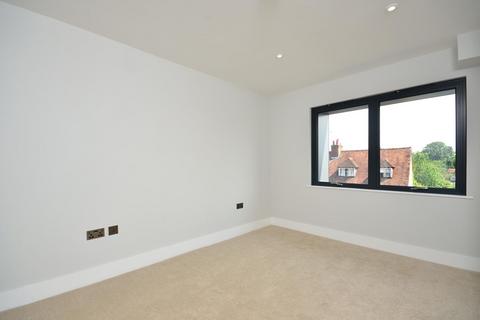undefined, Lavender Park Road, West Byfleet, KT14