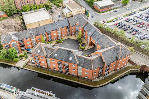 2 bedroom apartment for sale, Wharf Close, Manchester M1