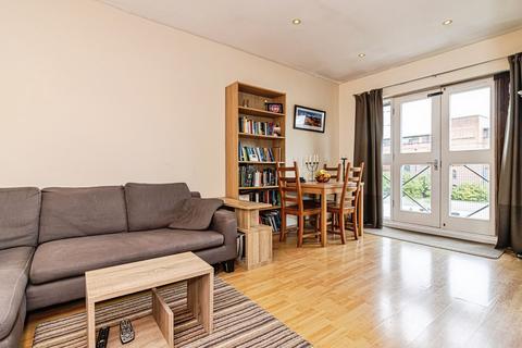 2 bedroom apartment for sale, Wharf Close, Manchester M1