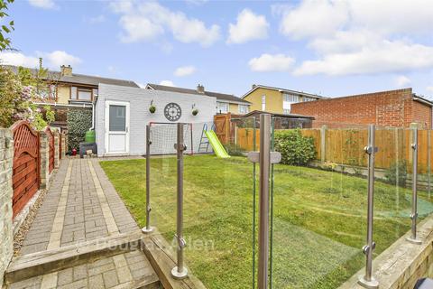 4 bedroom semi-detached house for sale, Upper Rainham Road, Hornchurch RM12