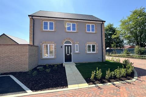 3 bedroom house to rent, Red Kites Road, Downham Market PE38