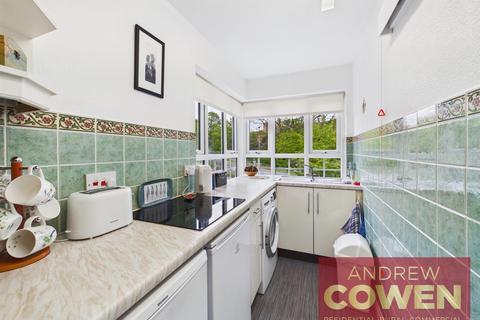 2 bedroom house for sale, Filey Road, Scarborough YO11