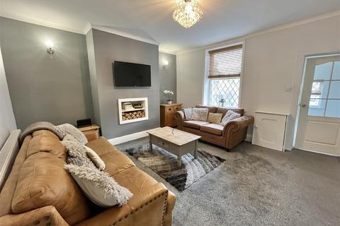 2 bedroom end of terrace house for sale, Market Street, Hollingworth, Hyde