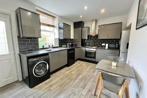 2 bedroom end of terrace house for sale, Market Street, Hollingworth, Hyde