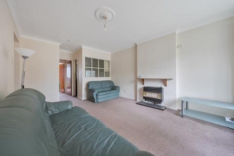 1 bedroom flat for sale, Woodhall Drive, Kirkstall, Leeds, LS5