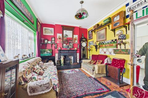 3 bedroom terraced house for sale, Hunt Street, Castleford