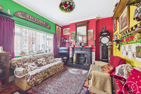 3 bedroom terraced house for sale, Hunt Street, Castleford