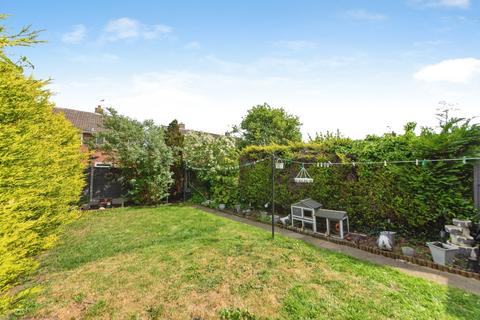 2 bedroom semi-detached house for sale, Woodburn Close, Lincoln, Lincolnshire, LN1
