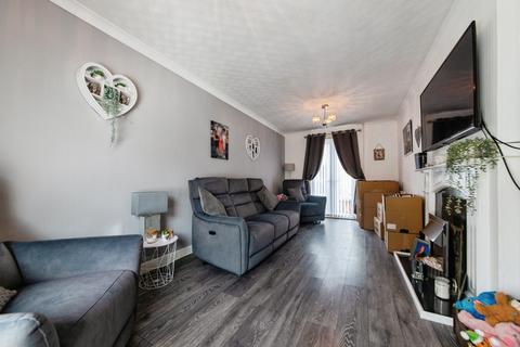 2 bedroom semi-detached house for sale, Woodburn Close, Lincoln, Lincolnshire, LN1