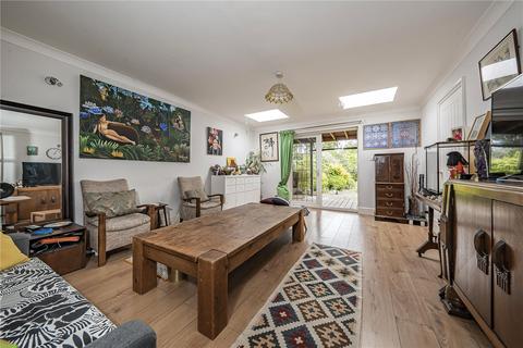 3 bedroom bungalow for sale, Ferrers Avenue, West Drayton UB7