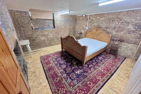 Mixed use for sale, St Marys Street, Ely
