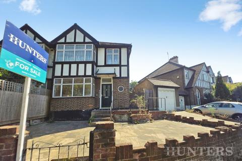London Road, Wallington
