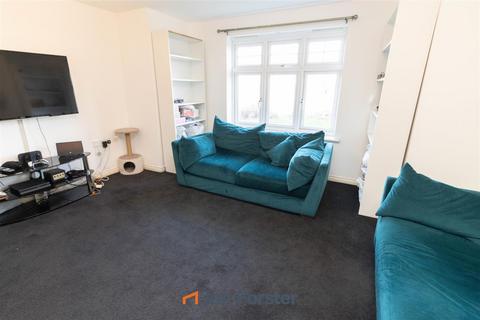 2 bedroom ground floor flat for sale, Oxford Close, Newcastle Upon Tyne