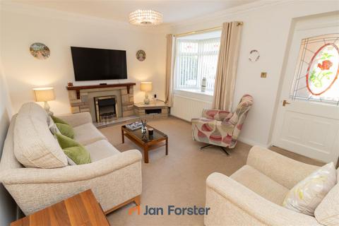 2 bedroom end of terrace house for sale, Garden Close, Seaton Burn, Newcastle Upon Tyne