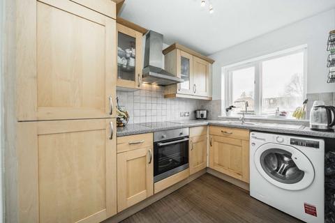 2 bedroom flat for sale, Archangel Street, London SE16