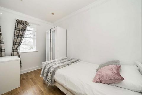 2 bedroom flat for sale, Archangel Street, London SE16