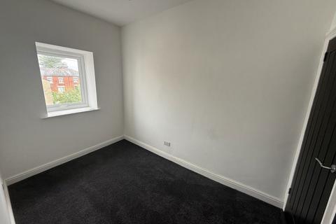 2 bedroom terraced house to rent, Barnes Street, Lancashire