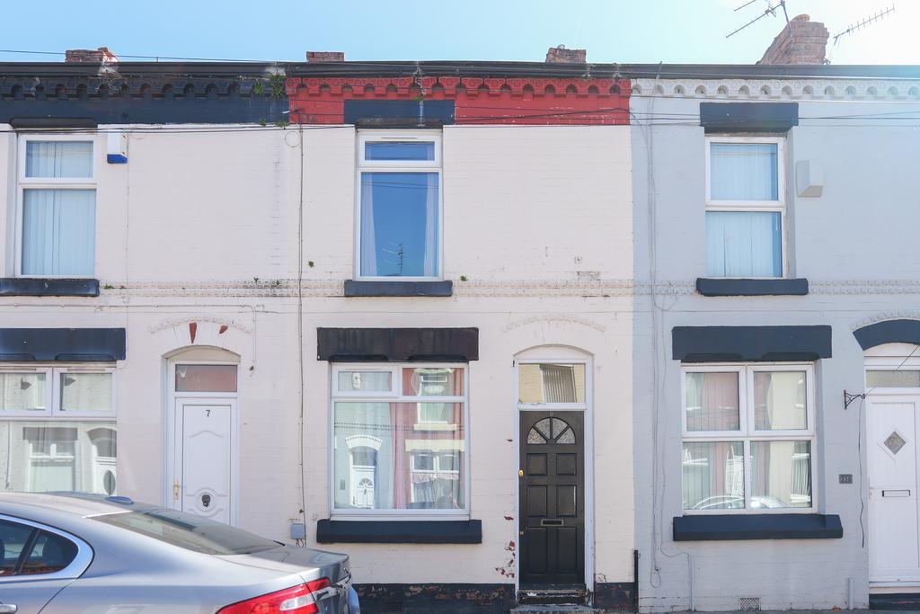 2 bedroom terraced house for sale