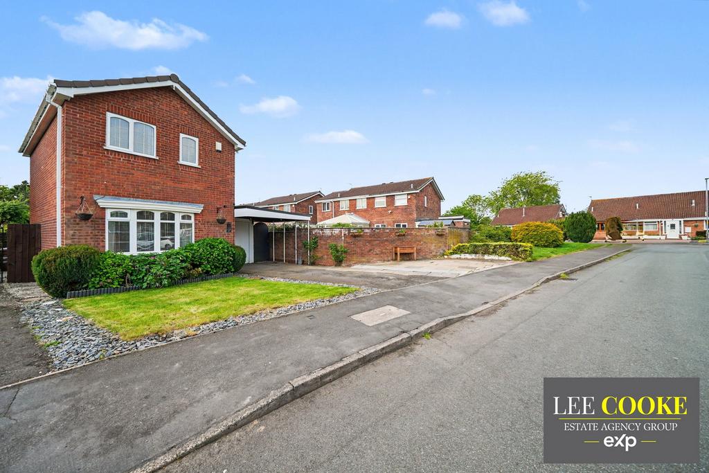 green-meadow-road-willenhall-wv12-2-bed-detached-house-for-sale-260-000