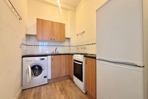 undefined, Westmoreland Street, Glasgow, G42