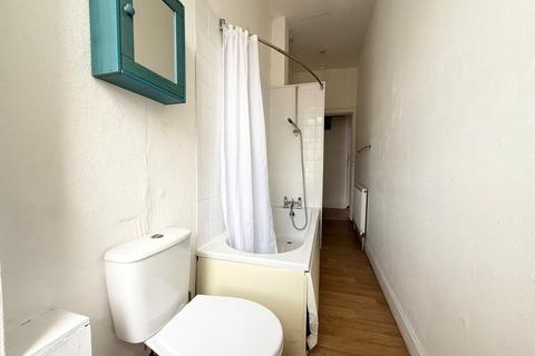 undefined, Westmoreland Street, Glasgow, G42