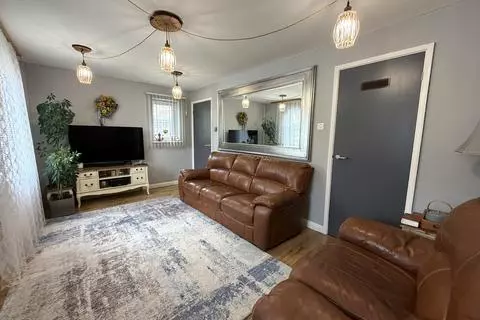 3 bedroom semi-detached house for sale – pohled 3