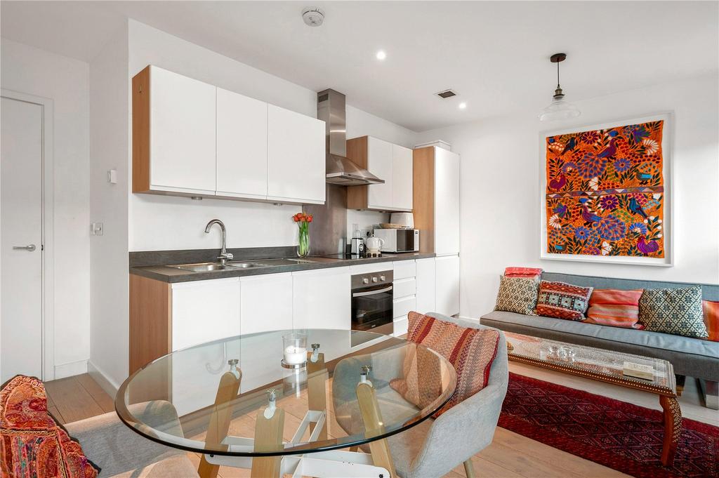 Reception/Kitchen
