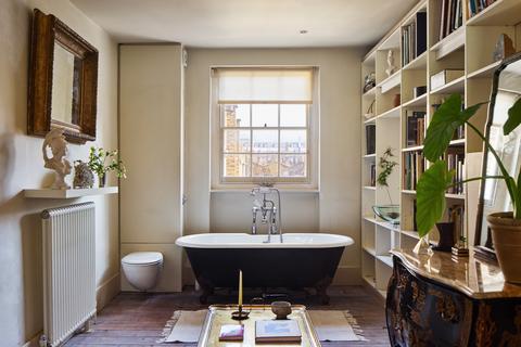 3 bedroom terraced house for sale, Southwick Street, London W2