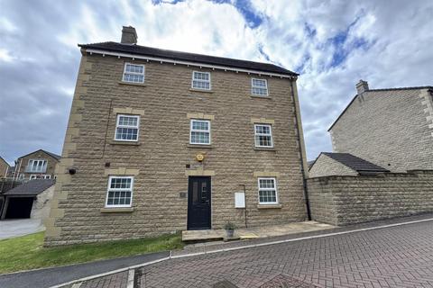 3 bedroom end of terrace house for sale, Gardeners Walk, Skelmanthorpe, Huddersfield, HD8 9GP