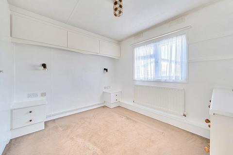 2 bedroom detached house for sale, Willowbrook Park, West Sussex BN15