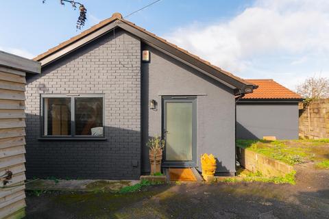 2 bedroom bungalow for sale, Osborne Road, Southville