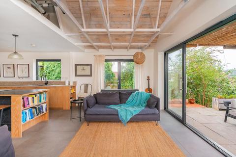 2 bedroom bungalow for sale, Osborne Road, Southville