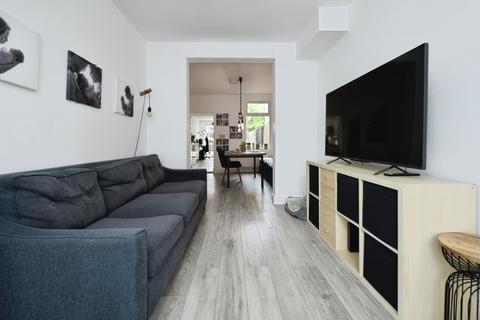 3 bedroom terraced house for sale, Walden Road, Portsmouth, Hampshire, PO2
