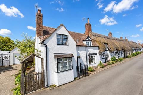 1 bedroom cottage for sale, Main Street, Offenham, Evesham