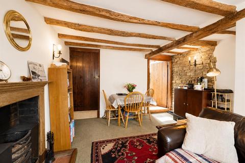 1 bedroom cottage for sale, Main Street, Offenham, Evesham