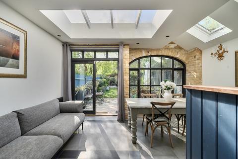 5 bedroom house for sale, Priory Avenue, London, N8