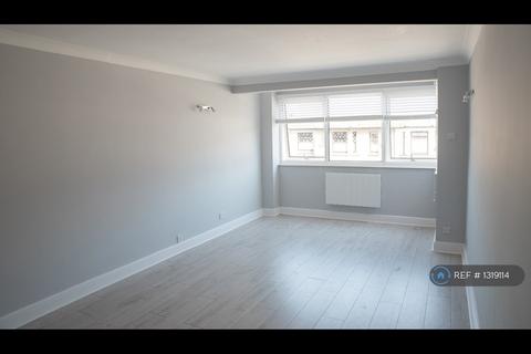 undefined, Winston Close, Romford, RM7