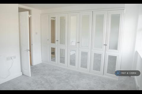 undefined, Winston Close, Romford, RM7