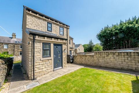 2 bedroom terraced house for sale, Field Fold, Skelmanthorpe, HD8