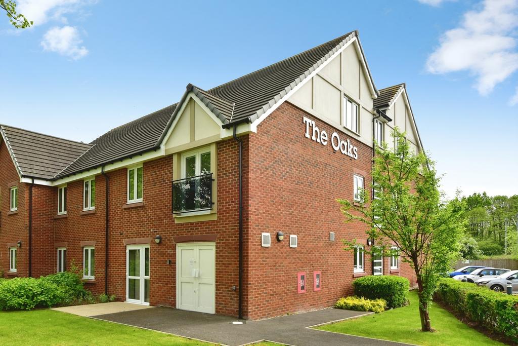 2 bedroom flat for sale