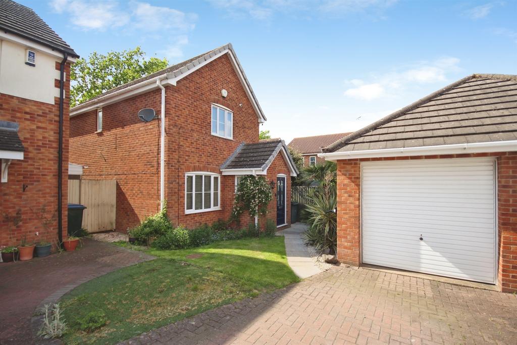 3 bedroom detached house for sale