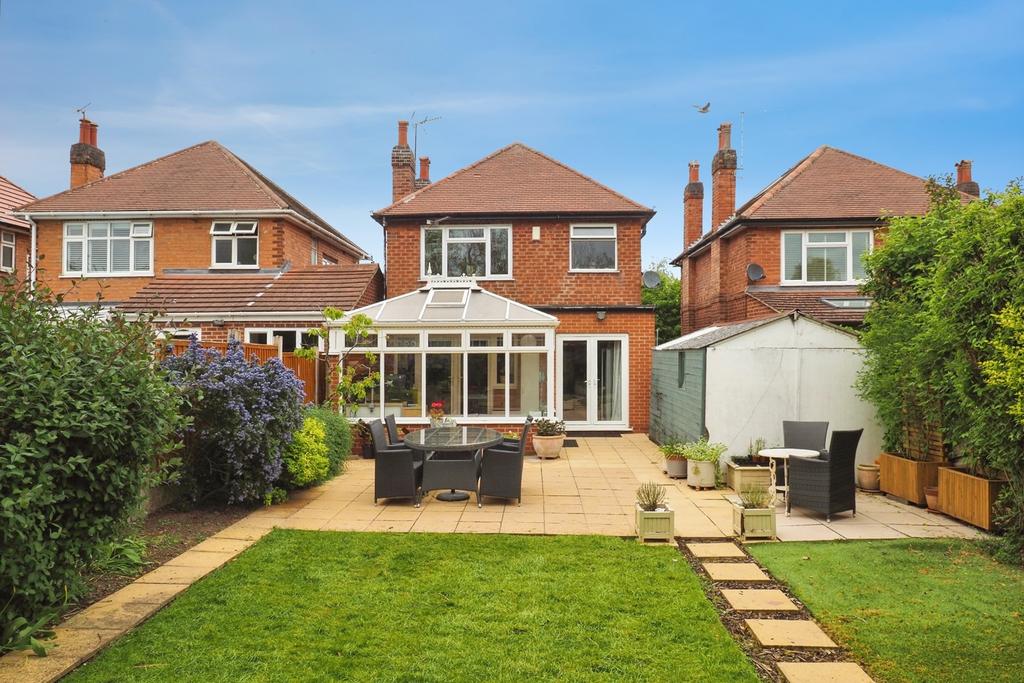 House in Nottingham, Wollaton Park - View 2