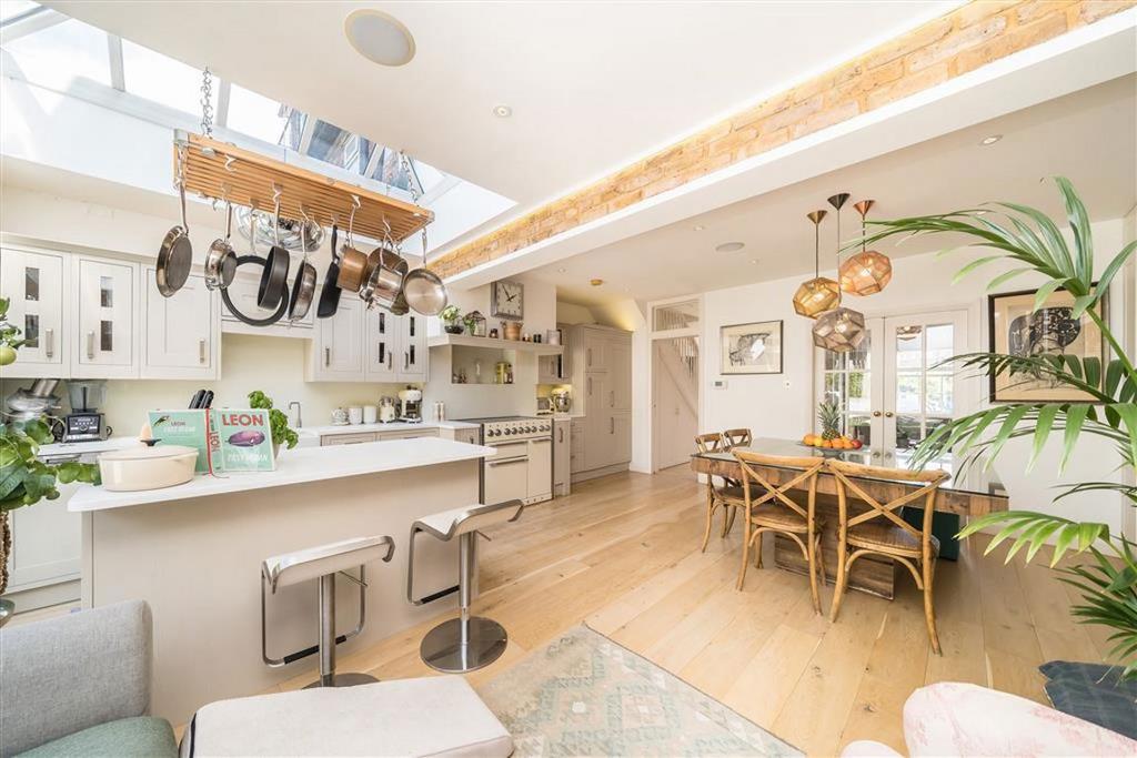 Kitchen, open plan living