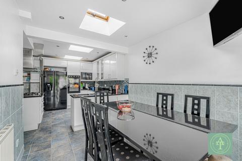 4 bedroom detached house for sale, Ridings Avenue, Grange Park, N21