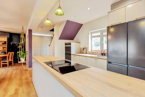 3 bedroom semi-detached house for sale, Manor Estate, Doddington, March