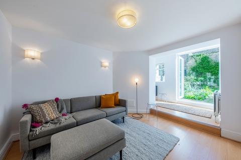 1 bedroom flat for sale, Kensington Park Road, Notting Hill, London