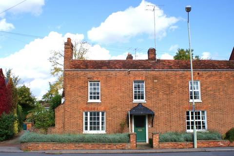 3 bedroom cottage to rent, High Street, Reading RG10