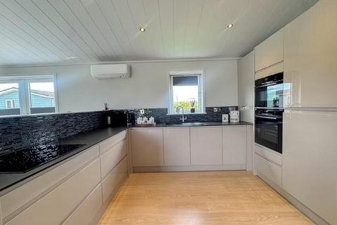 2 bedroom park home for sale, Edingworth Road, Weston-Super-Mare BS24